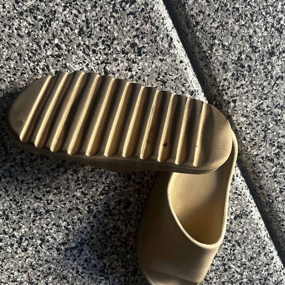 Beige Sandals - Picture 5 of 5